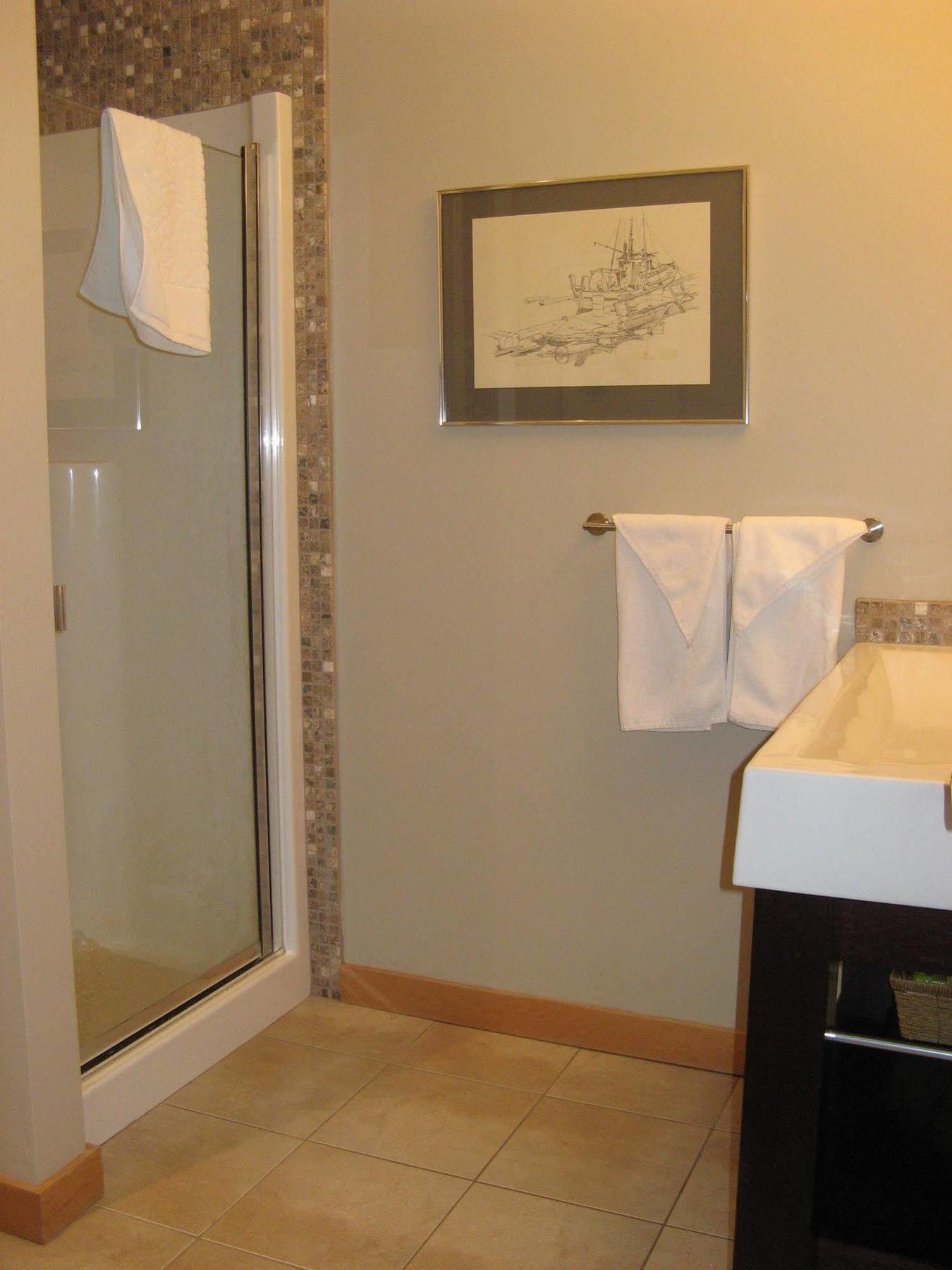Cormier'S Studio Guest Suites Penticton Buitenkant foto