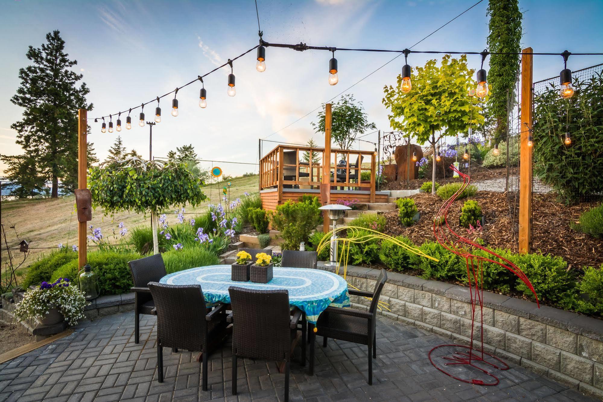Cormier'S Studio Guest Suites Penticton Buitenkant foto